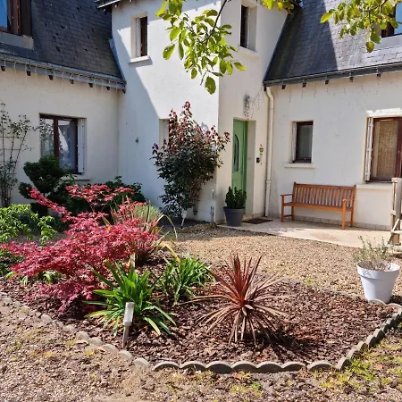 Gemme De Montlouis Apartment Exterior photo